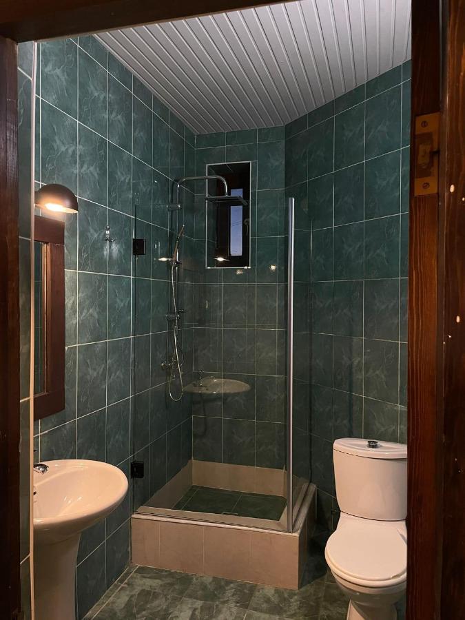 غودوري Hotel Seven المظهر الخارجي الصورة